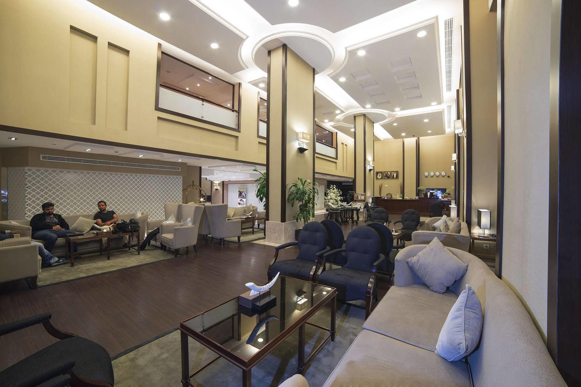Zara Continental Hotel Al Khobar Exterior foto